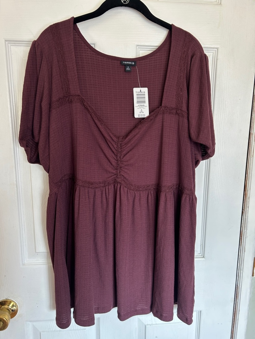 🖤TORRID🖤 plum babydoll top